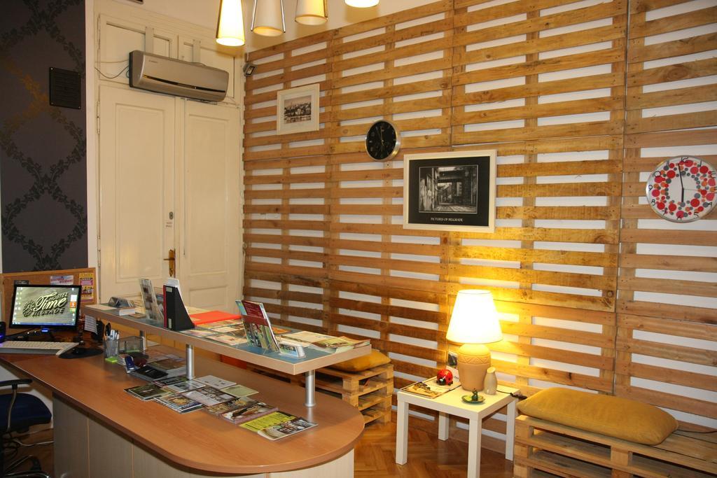 Time Hostel Beograd Bagian luar foto