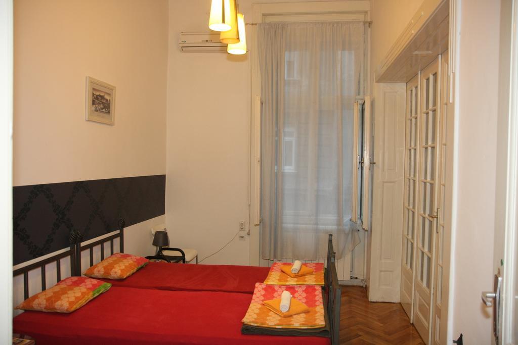 Time Hostel Beograd Ruang foto