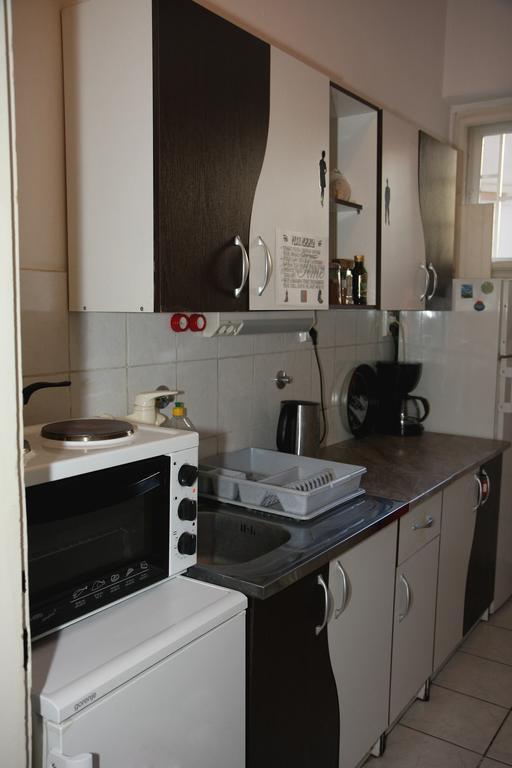 Time Hostel Beograd Bagian luar foto