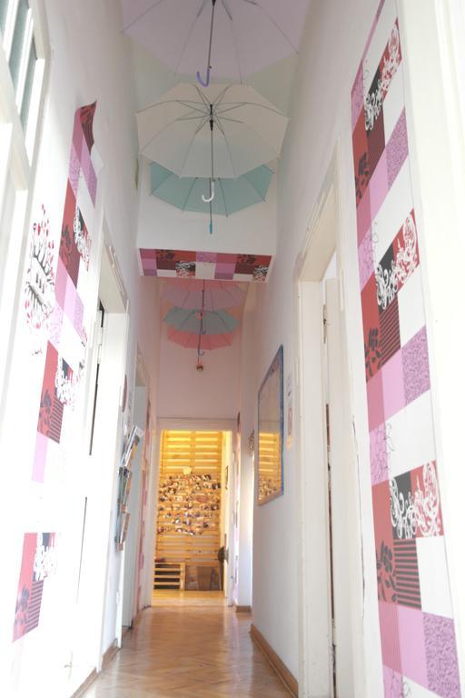 Time Hostel Beograd Bagian luar foto